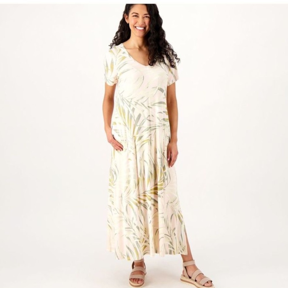 Belle by Kim Gravel Dress Size MT (Medium Tall)